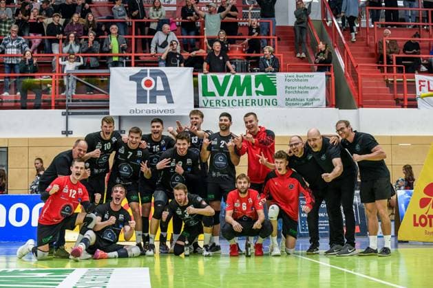 Georg Schäfer Halle, CERATONIA Volleys Eltmann vs. L.E. Volleys Germany ,Eltmann, Georg Schäfer Halle - 11 Oct 2025 - 2.Bundesliga, Volleyball - CERATONIA Volleys Eltmann vs. L.E. Volleys Image: VC Eltmann Winner™s Photo. Eltmann Georg Schäfer Halle Bayern Germany Copyright: xPresseFotoxEvans xRyanxEvansx