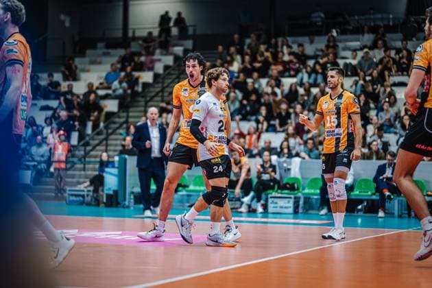 Volleyball mens season 2025 2026 League Cup 2025 Berlin Recycling Volleys vs WWK Volleys Herrsching 11 10 2025 The BR Volleys team celebrates