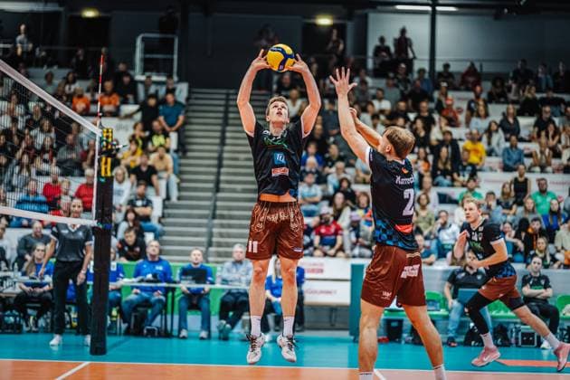 Volleyball Men Season 2025 2026 League Cup 2025 Berlin Recycling Volleys vs WWK Volleys Herrsching 11 10 2025 Tobias Hosch 11 WWK Volleys Herrsching plays the ball to