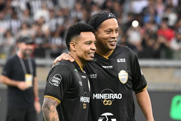 challenge of the giants Belo Horizonte (MG), 10 11 2025 - football challenge giants - Ronaldinho Gaucho player during the match between the Challenge of the Giants, held at the Mineirao stadium, in the city of Belo Horizonte, this Saturday, October 11, 2025. (Foto: Paulo Ti Thenews2 imago images) SPO  Copyright: xPauloxTix