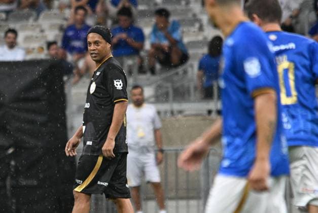 challenge of the giants Belo Horizonte (MG), 10 11 2025 - football challenge giants - Ronaldinho Gaucho player during the match between the Challenge of the Giants, held at the Mineirao stadium, in the city of Belo Horizonte, this Saturday, October 11, 2025. (Foto: Paulo Ti Thenews2 imago images) SPO  Copyright: xPauloxTix