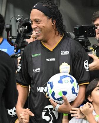 challenge of the giants Belo Horizonte (MG), 10 11 2025 - football challenge giants - Ronaldinho Gaucho player during the match between the Challenge of the Giants, held at the Mineirao stadium, in the city of Belo Horizonte, this Saturday, October 11, 2025. (Foto: Paulo Ti Thenews2 imago images) SPO  Copyright: xPauloxTix