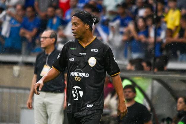 challenge of the giants Belo Horizonte (MG), 10 11 2025 - football challenge giants - Ronaldinho Gaucho player during the match between the Challenge of the Giants, held at the Mineirao stadium, in the city of Belo Horizonte, this Saturday, October 11, 2025. (Foto: Paulo Ti Thenews2 imago images) SPO  Copyright: xPauloxTix