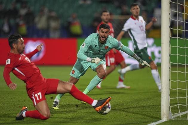 Bulgaria v Turkiye - 2026 FIFA World Cup, WM, Weltmeisterschaft, Fussball European Qualifiers SOFIA, BULGARIA - OCTOBER 11: Irfan Can Kahveci (17) of Turkiye in action during the 2026 FIFA World Cup European Qualifier Group E match between Bulgaria and Turkiye at Vasil Levski National Stadium in Sofia, Bulgaria on October 11, 2025. Mehmet Emin Menguarslan Anadolu Sofia Bulgaria. Editorial use only. Please get in touch for any other usage.  Copyright: x2025xAnadoluxMehmetxEminxMenguarslanx