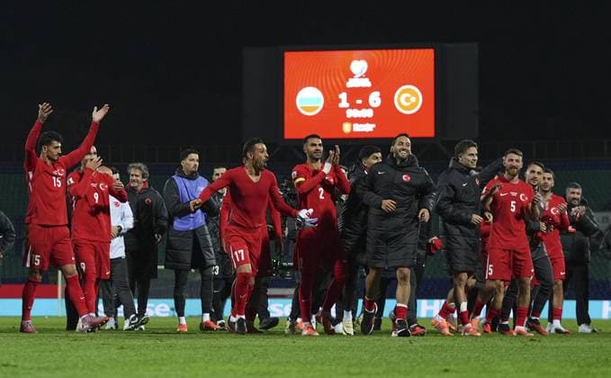 Bulgaria v Turkiye - 2026 FIFA World Cup, WM, Weltmeisterschaft, Fussball European Qualifiers SOFIA, BULGARIA - OCTOBER 11: Players of Turkiye celebrate the victory after the 2026 FIFA World Cup European Qualifier Group E match between Bulgaria and Turkiye at Vasil Levski National Stadium in Sofia, Bulgaria on October 11, 2025. Mehmet Emin Menguarslan Anadolu Sofia Bulgaria. Editorial use only. Please get in touch for any other usage.  Copyright: x2025xAnadoluxMehmetxEminxMenguarslanx