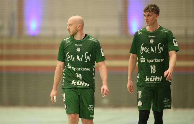 Handball, Season 2025 2026, 3 Liga, Staffel Nord Ost HG Hamburg Barmbek Eintracht Hildesheim Recording date October 11, 2025 Jakub Tonar, Henning Stoehr Eintracht, v l Wandsbek Hamburg