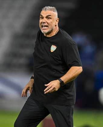 UNITED ARAB EMIRATES v OMAN-2026 FIFA World Cup, WM, Weltmeisterschaft, Fussball ASIAN QUALIFIER PLAYOFFS Head coach of United Arab Emirates Cosmin Olaroiu reacts during the FIFA World Cup 2026 AFC Asian qualifiers playoffs group A match between United Arab Emirates and Oman at Jassim Bin Hamad Stadium in Doha, Qatar, on October 11, 2025. DOHA Qatar Copyright: xNOUSHADx