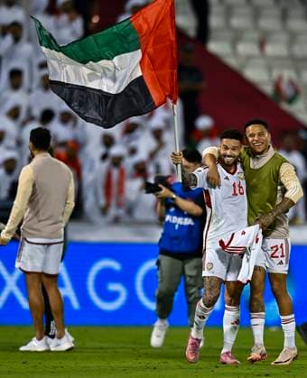 UNITED ARAB EMIRATES v OMAN-2026 FIFA World Cup, WM, Weltmeisterschaft, Fussball ASIAN QUALIFIER PLAYOFFS Players of United Arab Emirates celebrates the win at the end of the FIFA World Cup 2026 AFC Asian qualifiers playoffs group A match between United Arab Emirates and Oman at Jassim Bin Hamad Stadium in Doha, Qatar, on October 11, 2025. DOHA Qatar Copyright: xNOUSHADx