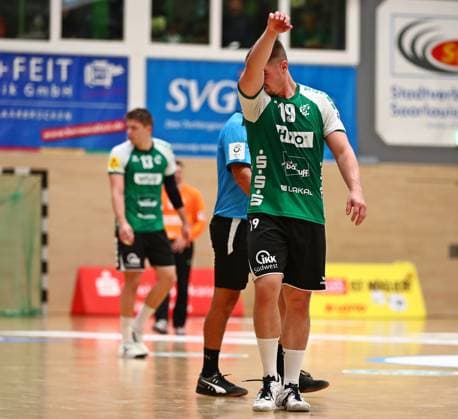 11 10 2025, xmohx, Handball 3 Liga Staffel Südwest, HG Saarlouis TV Kirchzell v l Disappointed Lars Weißgerber Saarlouis DFL DFB REGULATIONS PROHIBIT ANY USE OF PHOTOGRAPHS as IMAGE SEQUENCES and or QUASI VIDEO Saarlouis