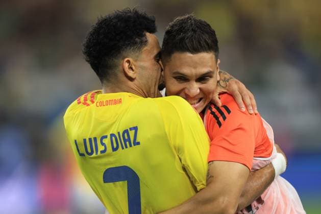 Luis Diaz (L) and Juan Fernando Quintero of Colombia celebrate a goal during a 2026 World Cup warm-up match between Mexico and Colombia at AT&T Stadium in Arlington, United States, 11 October 2025. International Friendly, Länderspiel, Nationalmannschaft Mexico - Colombia !ACHTUNG: NUR REDAKTIONELLE NUTZUNG!  Copyright: xCarlosxRamírezx AMDEP6177 20251012-55018199321_1