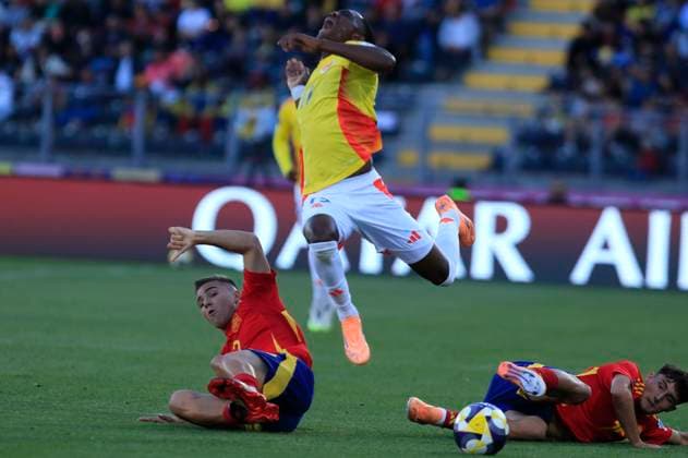Futbol, Espana vs Colombia. Mundial sub 20, Chile 2025. El jugador de Colombia Juan Arizala es fotografiado durante un partido de cuartos de final del mundial sub 20 contra Espana disputado en el estadio Fiscal de Talca, Chile. 11 10 2025 Jose Robles Photosport Football, Spain vs Colombia. U-20 World Cup Championship. Colombian™s player Juan Arizala is pictured during a round of 8 match of the U-20 World Cup against Spain at the Fiscal stadium in Talca, Chile. 11 10 2025 Jose Robles Photosport Espana vs Colombia, mundial sub 20 Chile 2025 