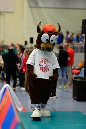 Volleyball I Women I Season 2025 2026 I Bundesliga I 1 Matchday I ETV Hamburger Volksbank Volleys Allianz MTV Stuttgart I 11 10 2025 ETV Mascot Squirrel Hamburg CU Arena Hamburg Germany Copyright: xLobeca FelixxSchlikisx