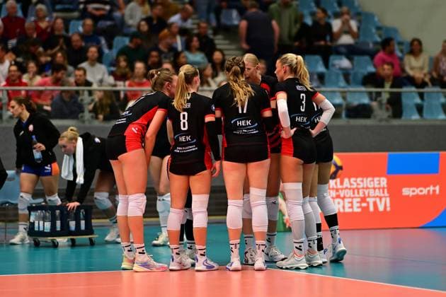 Volleyball I Women I Season 2025 2026 I Bundesliga I 1 Matchday I ETV Hamburger Volksbank Volleys Allianz MTV Stuttgart I 11 10 2025 ETV Hamburger Volksbank Volleys Women Hamburg CU Arena Hamburg Germany Copyright: xLobeca FelixxSchlikisx