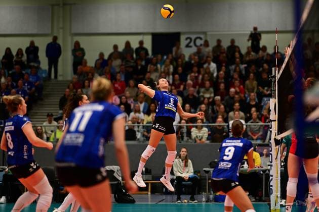 Volleyball I Women I Season 2025 2026 I Bundesliga I 1 Matchday I ETV Hamburger Volksbank Volleys Allianz MTV Stuttgart I 11 10 2025 Antonia Stautz 6, Allianz MTV Stuttgart Hamburg CU Arena Hamburg Germany Copyright: xLobeca FelixxSchlikisx