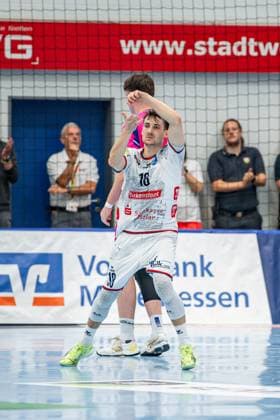 2. Handball Bundesliga; TV Hüttenberg - TSV Bayer Dormagen, 11.10.25 Tim Rüdiger (TV Hüttenberg, 18) 2. Handball Bundesliga; TV Hüttenberg - TSV Bayer Dormagen: Hüttenberg, 11.10.25 Copyright: xBEAUTIFULxSPORTS Roeczeyx