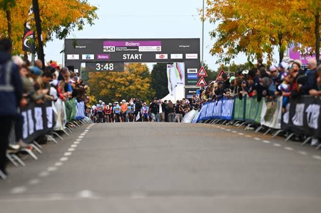 UCI 2025 Gravel World Championship, WM, Weltmeisterschaft Limburg 12 10 2025 MAASTRICHT, THE NETHERLANDS - OCTOBER 12 : Illustration picture of the start of the race during the Men Elite Gravel road race of the 2025 UCI Gravel World Championships race of 181 km with start in Beek and finish in Maastricht on October 12, 2025 in Maastricht, The Netherlands, 12 10 2025 Maastricht The Netherlands  Copyright: xGvgx