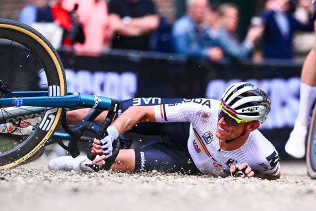 UCI 2025 Gravel World Championship, WM, Weltmeisterschaft Limburg 12 10 2025 MAASTRICHT, THE NETHERLANDS - OCTOBER 12 : Politt Nils (GER) in a crash during the Men Elite Gravel road race of the 2025 UCI Gravel World Championships race of 181 km with start in Beek and finish in Maastricht on October 12, 2025 in Maastricht, The Netherlands, 12 10 2025 Maastricht The Netherlands  Copyright: xGvgx