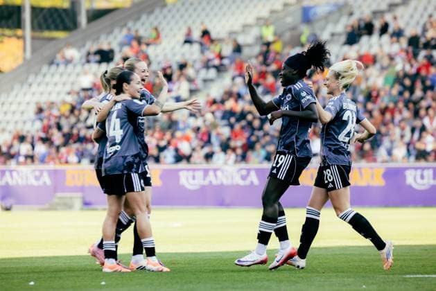 12 10 25, Women, Football, Google Pixel Womens Bundesliga, Season 2025 2026, SC Freiburg Eintracht Frankfurt, Matchday 6 Nicole Anyomi 19 Eintracht Frankfurt celebrating goal for 0 1 Freiburg Dreisamstadion BW Germany