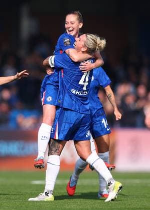 Kington Upon Thames, England, 12th October 2025. Keira Walsh (2nd R) of Chelsea celebrates after scoring the opening goal during the Chelsea Women vs Tottenham Women Barclays Women s Super League match at Kingsmeadow, Kington Upon Thames. Picture credit should read: Paul Terry Sportimage EDITORIAL USE ONLY. No use with unauthorised audio, video, data, fixture lists, club league logos or live services. Online in-match use limited to 120 images, no video emulation. No use in betting, games or single club league player publications. SPI_011_PT_Chelsea_W_Spurs_W SPI-4209-0011