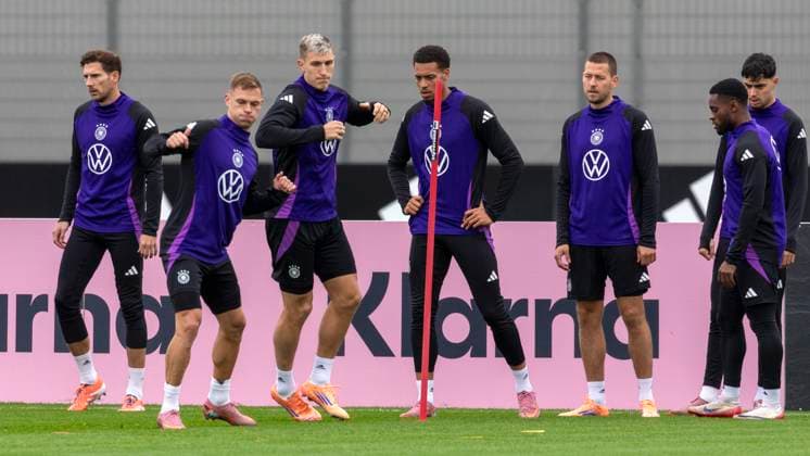 Football, World Cup qualifiers, Germany national team, Training