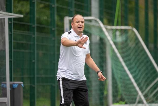3Football, Men, Season 2025 2026, COSY WASCH Landespokal Berlin 3 Hauptrunde , Grünauer BC Hertha 03 Zehlendorf, Coach Christof Reimann Grünau , 12 10 2025, Copyright: xMatthiasxKochx