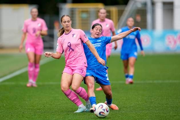 v li Jamilla Sofia Rankin TSG, 5 , Ruby Grant B04, 22 , duel, duel, tackle, tackling, dynamics, action, action, in a special pink jersey for Pink October in Breast Cancer Awareness Month October to raise public awareness of prevention, research and treatment of breast cancer, Pink Ribbon, 12 10 2025, Sinsheim Hoffenheim Germany , Soccer, Google Pixel Womens Bundesliga, TSG 1899 Hoffenheim Bayer 04 Leverkusen, DFB DFL REGULATES PROHIBIT ANY USE OF PHOTOGRAPHS AS IMAGE SEQUENCES AND OR QUASI VIDEO xozx