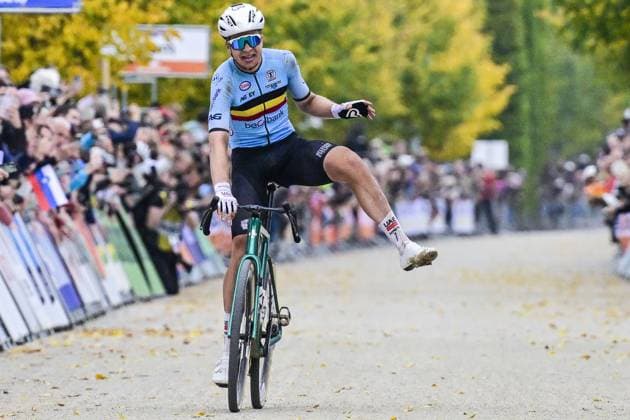 Belgian Florian Vermeersch celebrates as he crosses the finish line to win the men elite race at the UCI World Gravel Championships, Sunday 12 October 2025, in Maastricht, The Netherlands. DIRKxWAEM  x136601782x