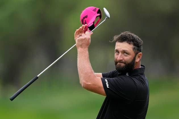 October 12, 2025, Madrid, Madrid, Spain: Jon Rahm of Spain greets the fans during the Open de EspaoÂ±a presented by Madrid, R4 Final, golf tournament of DP World Tour at Club de Campo Villa de Madrid on October 12, 2025, in Madrid, Spain. Madrid Spain - ZUMAa181 20251012_zaa_a181_303 Copyright: xOscarxJ.xBarrosox