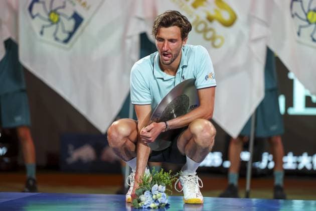 SHANGHAI, CHINA - OCTOBER 12: Arthur Rinderknech of France reacts after his match against Valentin Vacherot of Monaco on day 14 of the 2025 Shanghai Rolex Masters at Qi Zhong Tennis Center on October 12, 2025 in Shanghai, China. (Photo by Qian Jun) Copyright: xQianxJunx Sportspressphoto_SPR41529