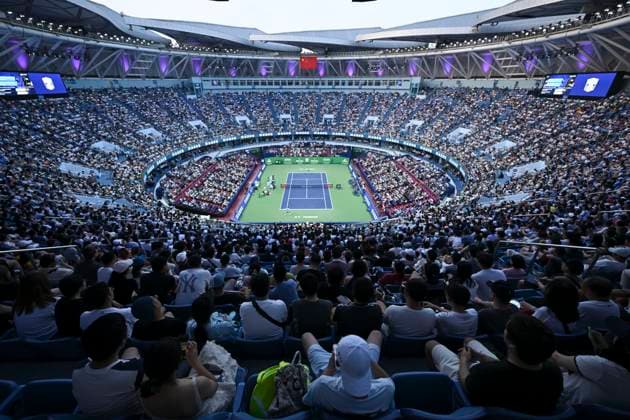 (251012) -- SHANGHAI, Oct. 12, 2025 -- Photo taken on Oct. 12, 2025 shows the men s singles final between Arthur Rinderknech of France and Valentin Vacherot of Monaco at the ATP, Tennis Herren World Tour Shanghai Masters tennis tournament in Shanghai, east China. ) (SP)CHINA-SHANGHAI-TENNIS-ATP TOUR-SHANGHAI MASTERS-MEN S SINGLES (CN) ChenxHaoming 