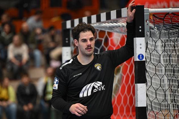 Germany, Handball, 2 Bundesliga, 7 Matchday, 2025 2026, HSG Krefeld Niederrhein vs Dessau Rosslauer HV 06, 12 10 2025, Glockenspitzhalle, Krefeld, Germany, Finn Rüspeler HSG Krefeld Niederrhein, 1 Copyright: xMarkusxVerwimpx