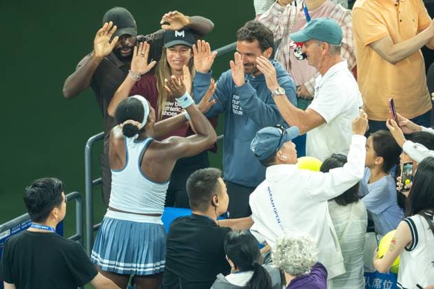 (251012) -- WUHAN, Oct. 12, 2025 -- Coco Gauff celebrates after the women s singles final between Jessica Pegula of the United States and Coco Gauff of the United States at the 2025 Wuhan Open tennis tournament in Wuhan, central China s Hubei Province, Oct. 12, 2025. ) (SP)CHINA-WUHAN-TENNIS-WUHAN OPEN-WOMEN S SINGLES (CN) XiaoxYijiu 