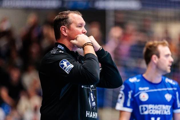 Misha Kaufmann TVB Stuttgart, Coach GER, TBV Lemgo Lippe vs TVB Stuttgart, Handball, 1 Bundesliga, Matchday 8, Season 2025 2026, 12 10 2025 GER, TBV Lemgo Lippe vs TVB Stuttgart, Handball, 1 Bundesliga, Matchday 8, Season 2025 2026, 12 10 2025 Lemgo Copyright: xEibner-Pressefoto JanxRollingerx EP_JSK