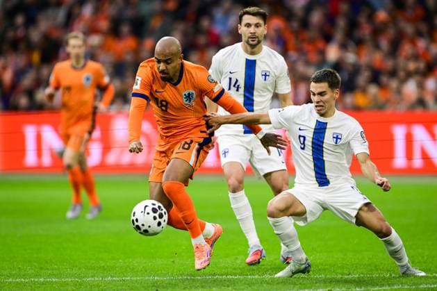 AMSTERDAM (l-r) Donyell Malen of the Netherlands, Leo Walta of Finland at the Johan Cruijff ArenA during the Dutch national team, Nationalteam s 2026 FIFA World Cup, WM, Weltmeisterschaft, Fussball qualifying match against Finland. ANP OLAF KRAAK FIFA 2026 World Cup Qualifier 2025 2026 xVIxANPxSportx xxANPxIVx 539019782 originalFilename: 539019782.jpg