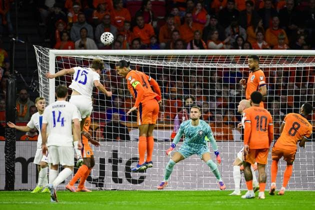 AMSTERDAM (l-r) Miro Tenho of Finland, Virgil van Dijk of the Netherlands at the Johan Cruijff ArenA during the Dutch national team, Nationalteam s 2026 FIFA World Cup, WM, Weltmeisterschaft, Fussball qualifying match against Finland. ANP OLAF KRAAK FIFA 2026 World Cup Qualifier 2025 2026 xVIxANPxSportx xxANPxIVx 539023833 originalFilename: 539023833.jpg