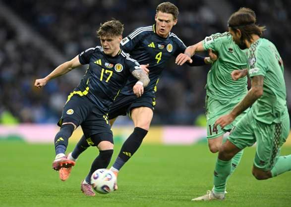 Glasgow, Scotland, 12th October 2025. Ben Gannon Doak of Scotland and Pavel Zabelin of Belarus during the Scotland vs Belarus FIFA World Cup, WM, Weltmeisterschaft, Fussball European Qualifying match at Hampden Park, Glasgow. Picture credit should read: Neil Hanna Sportimage EDITORIAL USE ONLY. No use with unauthorised audio, video, data, fixture lists, club league logos or live services. Online in-match use limited to 120 images, no video emulation. No use in betting, games or single club league player publications. SPI_037_NH_Scotland_Belarus SPI-4211-0036