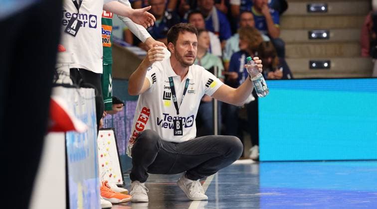 BAU 12 10 2025 Göppingen Handball Frisch Auf Göppingen vs VfL Gummersbach, coach Benjamin Matschke Göppingen