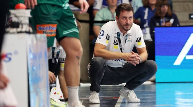 BAU 12 10 2025 Göppingen Handball Frisch Auf Göppingen vs VfL Gummersbach, coach Benjamin Matschke Göppingen