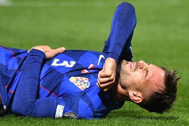 Croatia v Gibraltar - FIFA World Cup, WM, Weltmeisterschaft, Fussball 2026 Qualifier VARAZDIN, CROATIA - OCTOBER 12: Marin Pongracic lies on the pitch during the FIFA World Cup 2026 qualifier match between Croatia and Gibraltar at Football Stadium Varteks on October 12, 2025 in Varazdin, Croatia.  VjeranxZganecxRogulja PIXSELL