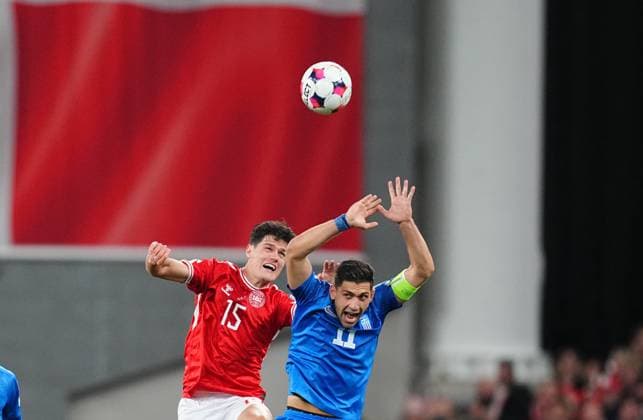 October 12 2025: 5 during a World Cup Qualification game, Denmark v Greece, at Parken, Copenhagen, Denmark. Kim Price CSM Copenhagen Denmark - ZUMAc04_ 20251012_zma_c04_042 Copyright: xUlrikxPedersenx