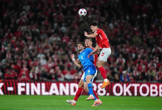 October 12 2025: Christian NoÂ¸rgaard of Denmark heads during a World Cup Qualification game, Denmark v Greece, at Parken, Copenhagen, Denmark. Kim Price CSM Copenhagen Denmark - ZUMAc04_ 20251012_zma_c04_073 Copyright: xUlrikxPedersenx