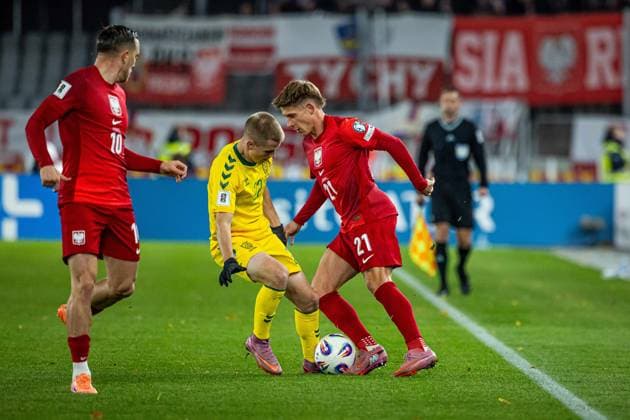12.10.2025 KOWNO, DARIAUS IR GIRENO STADIONAS, PILKA NOZNA (FOOTBALL), ELIMINACJE MISTRZOSTW SWIATA FIFA 2026, MECZ LITWA - POLSKA ( LITHUANIA - POLAND ) NZ MICHAL SKORAS FOTO LUKASZ SKWIOT CYFRASPORT NEWSPIX.PL --- Newspix.pl POLAND OUT!  20251012CSLS00070