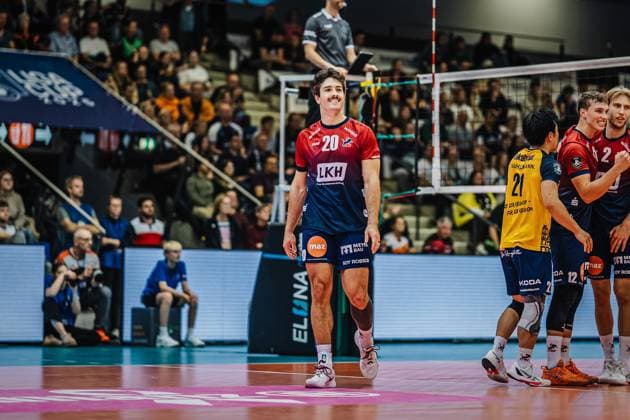Volleyball mens season 2025 2026 Final League Cup 2025 SVG Lüneburg vs Berlin Recycling Volleys 12 10 2025 Ethan Champlin 20 SVG Lüneburg smiles after winning points