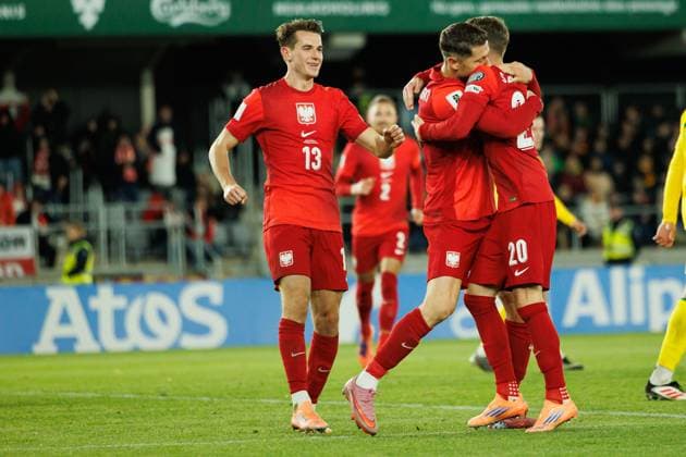 Robert Lewandowski and others seen celebrating after scoring goa during World Cup 2026 European Qualifying game between national teams of Lithuania and Poland (Maciej Rogowski Ball Raw Images) Kaunas Darius and Girenas Stadium Lithuania Copyright: xMaciejxRogowskix maciejrogowski_lithuaniapoland25_26-5