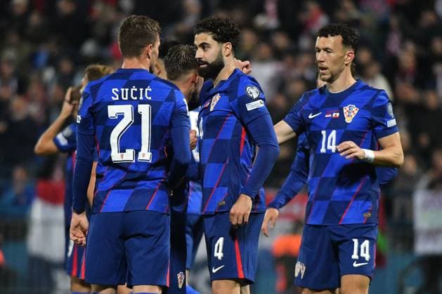 Croatia v Gibraltar - FIFA World Cup, WM, Weltmeisterschaft, Fussball 2026 Qualifier VARAZDIN, CROATIA - OCTOBER 12: Luka Sucic, Josko Gvardiol and Ivan Perisic of Croatia celebrates after Luka Sucic scores a goal for 2:0 during the FIFA World Cup 2026 qualifier match between Croatia and Gibraltar at Football Stadium Varteks on October 12, 2025 in Varazdin, Croatia.  VjeranxZganecxRogulja PIXSELL