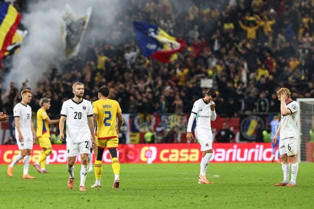 SOCCER - FIFA WC quali, ROU vs AUT BUCHAREST,ROMANIA,12.OCT.25 - SOCCER - FIFA World Cup, WM, Weltmeisterschaft, Fussball 2026, European Qualifiers, group stage, OEFB international match, Länderspiel, Nationalmannschaft Romania vs Austria. Image shows the disappointment of AUT. GEPAxpictures xArminxRauthner