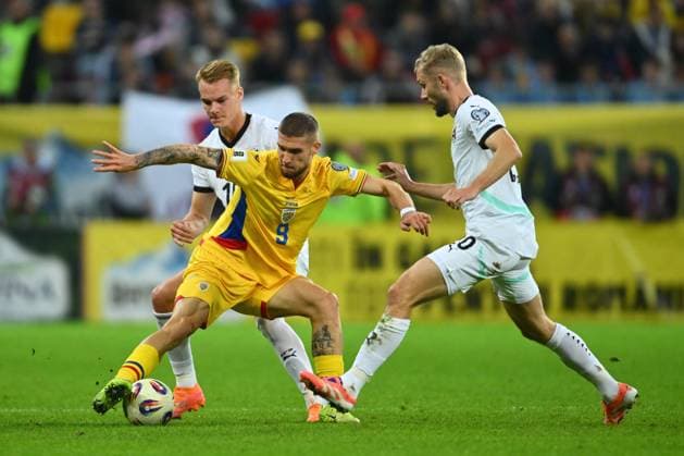 BUCHAREST - UEFA European Qualofiers - ROMANIA - AUSTRIA - 12 OCT 2025 Daniel Birligea of Romania in action during the UEFA European Qualifiers game between Romania and Austria, in Bucharest, Romania, 12 October 2025. Copyright: xAlexxNicodimx