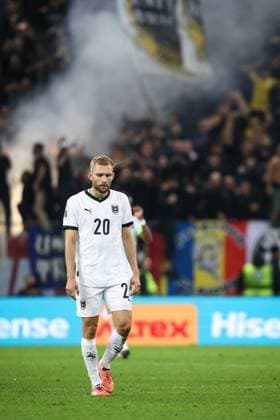 SOCCER - FIFA WC quali, ROU vs AUT BUCHAREST,ROMANIA,12.OCT.25 - SOCCER - FIFA World Cup, WM, Weltmeisterschaft, Fussball 2026, European Qualifiers, group stage, OEFB international match, Länderspiel, Nationalmannschaft Romania vs Austria. Image shows the disappointment of Konrad Laimer (AUT). GEPAxpictures xArminxRauthner