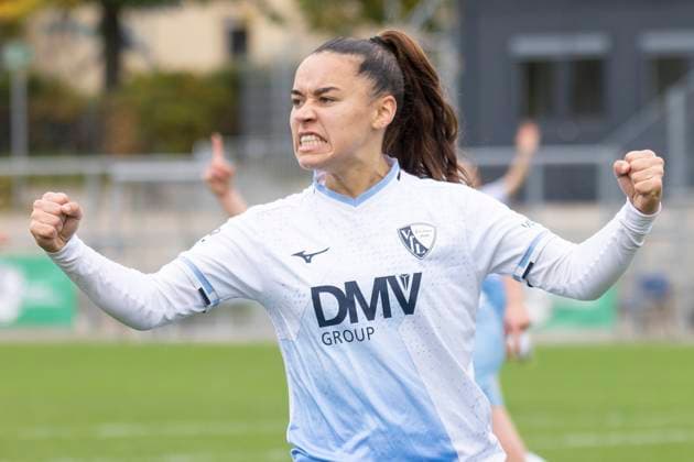 2. Frauen Bundesliga: Eintracht Frankfurt II - VfL Bochum, 12.10.2025 Anna Marques (VFL Bochum 21) ballt die Fäuste, Eintracht Frankfurt II - VfL Bochum, Frankfurt, Stadion am Brentanobad, 12.10.2025 Copyright: xBEAUTIFULxSPORTS Gawlikx