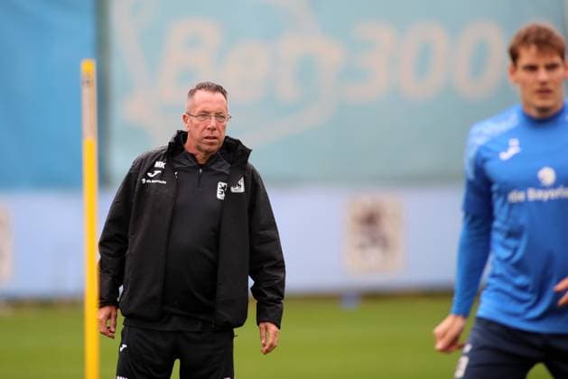 Football, Men, 3 Liga, Season 2025 2026, TSV 1860 Munich, Training Markus Kauczinski, Coach TSV 1860 Munich on the training pitch during training